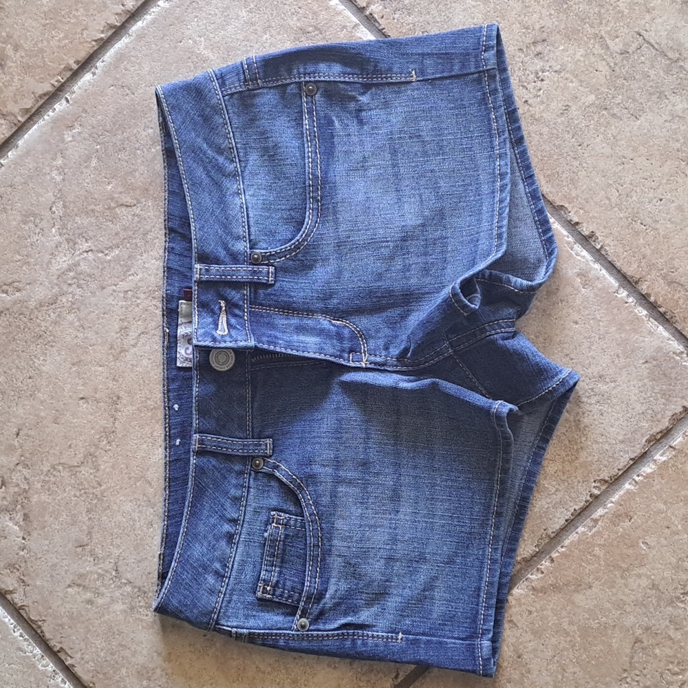 EUC denim shorts size 7